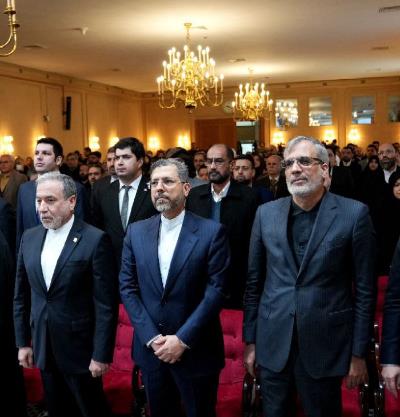 متن سخنرانی وزیر امور خارجه جمهوری اسلامی ایران در مراسم افتتاحیه کنفرانس بین‌المللی «دیپلماسی و مقاومت در مکتب حاج قاسم» (دوشنبه - ۸ دی ماه ۱۴۰۴)