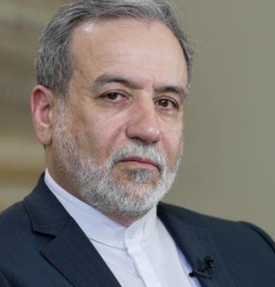پیام اینستاگرامی وزیر امور خارجه در خصوص حضور و سخنرانی در همایش بین المللی «اکوساید؛ جنایت خاموش»